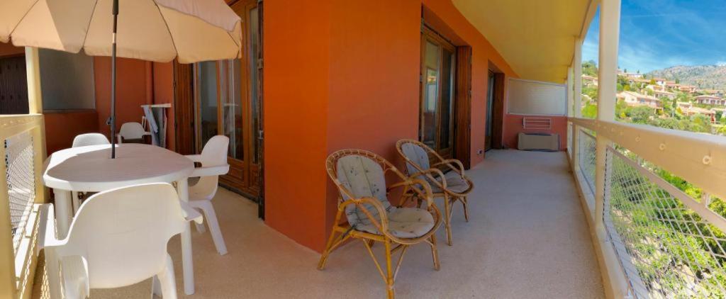 Appartement Altair Le Lavandou Eksteriør bilde