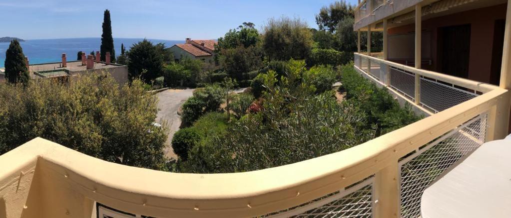 Appartement Altair Le Lavandou Eksteriør bilde